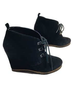 Steve Madden suede leather‎ wedge ankle boots